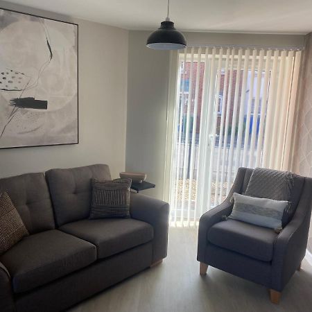 Chapel Court Apartments Cannock Bagian luar foto