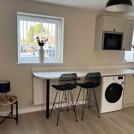 Chapel Court Apartments Cannock Bagian luar foto