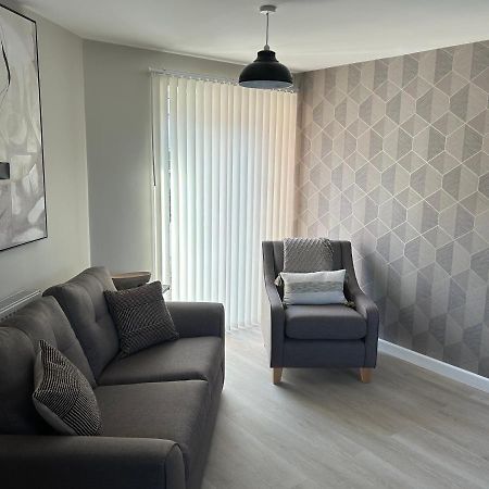 Chapel Court Apartments Cannock Bagian luar foto