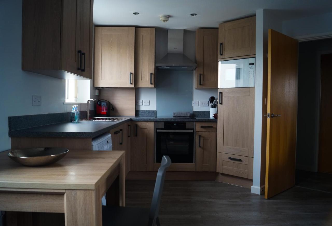Chapel Court Apartments Cannock Bagian luar foto