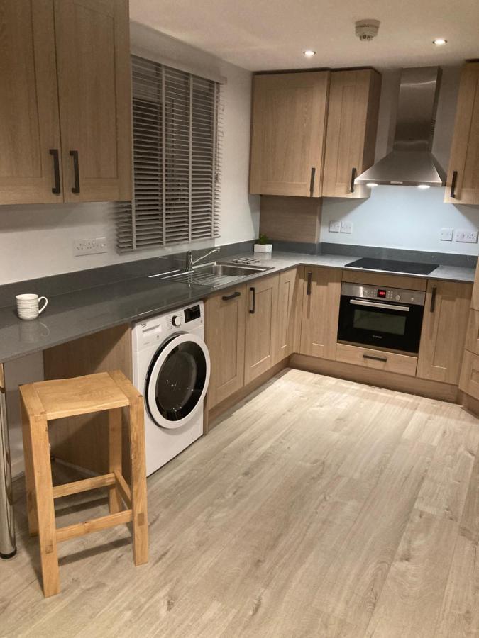 Chapel Court Apartments Cannock Bagian luar foto