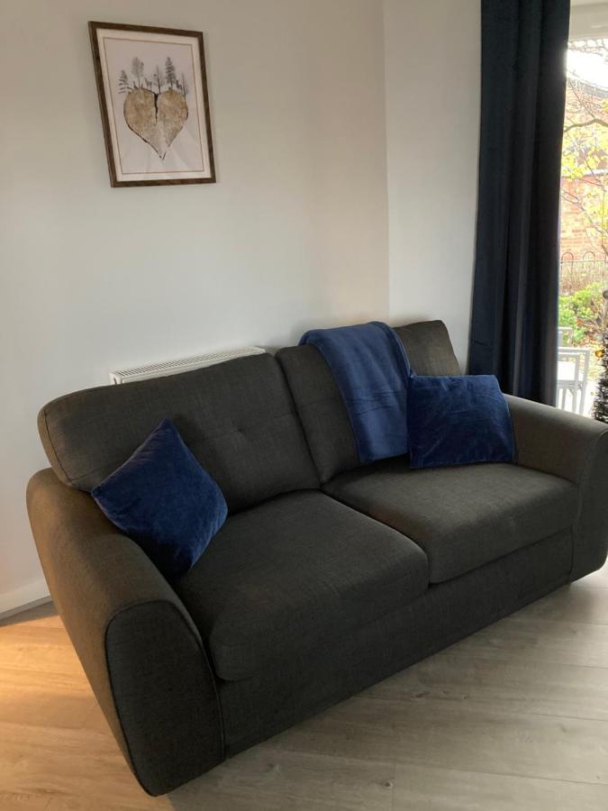 Chapel Court Apartments Cannock Bagian luar foto