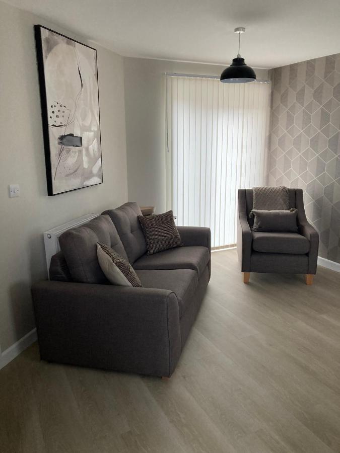 Chapel Court Apartments Cannock Bagian luar foto