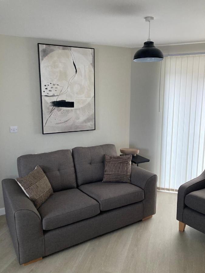 Chapel Court Apartments Cannock Bagian luar foto
