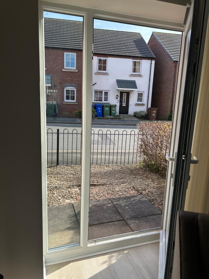 Chapel Court Apartments Cannock Bagian luar foto